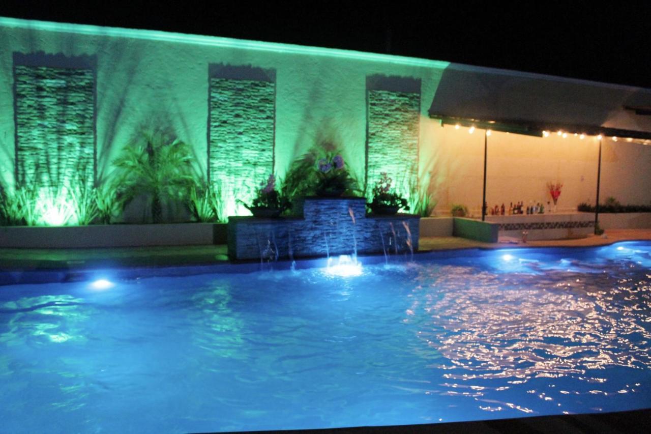 Hotel Y Restaurante Villas Del Sol Jalpan de Serra Esterno foto
